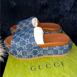 Gently worn Gucci platform Slide sandals